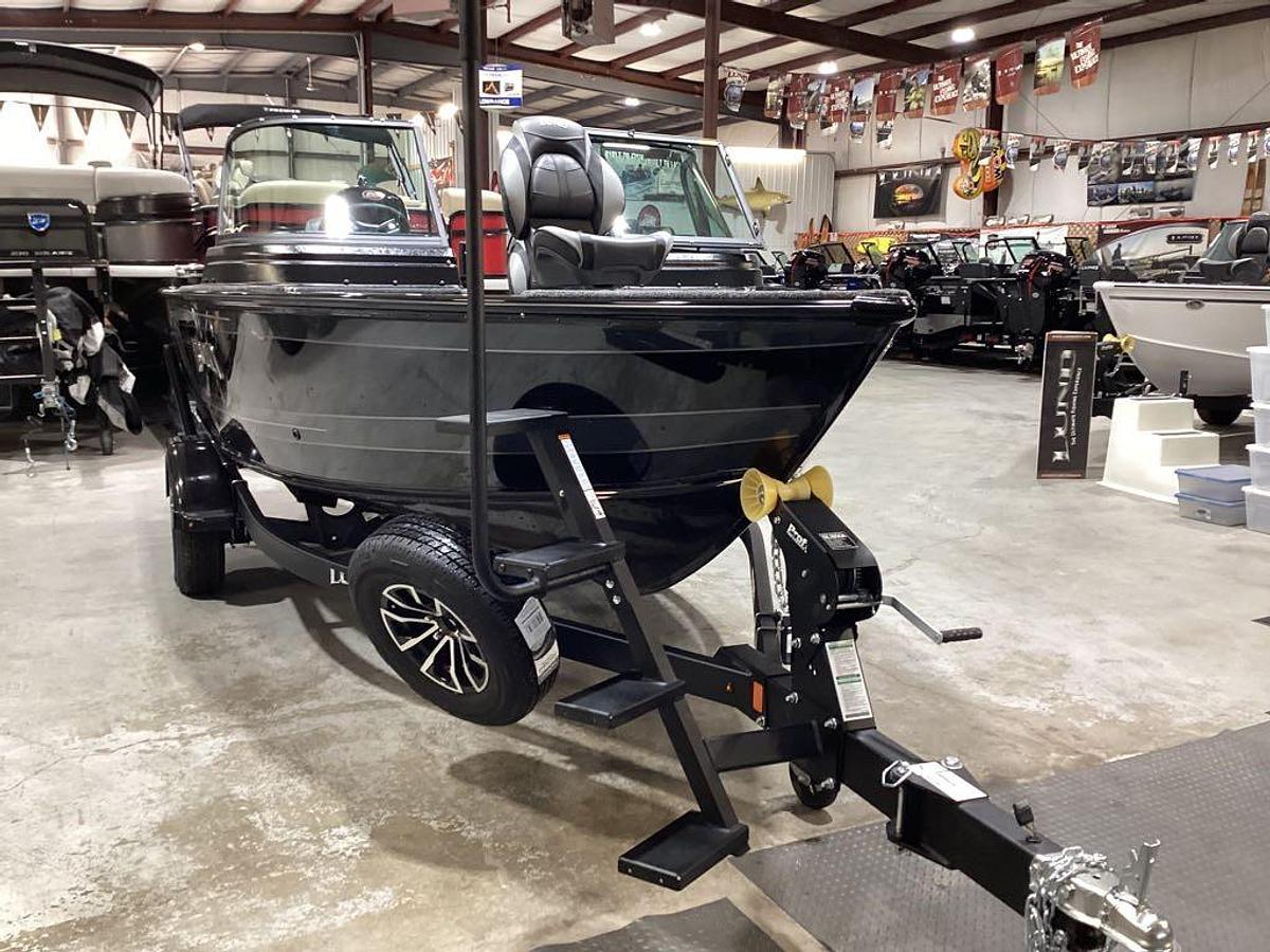 2026 Lund Impact XS 1775 Sport