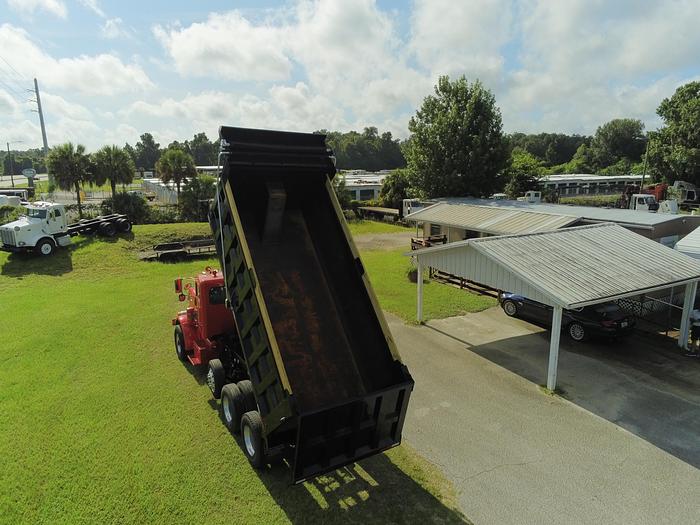 Used 2006 PETERBILT 357