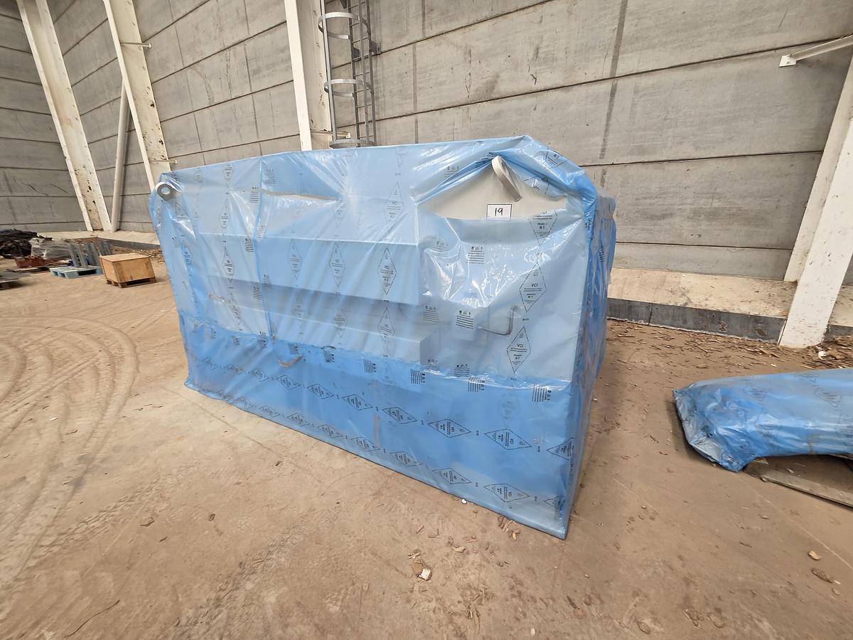 1 x 31,250KVA WEG Alternator (UNUSED) 50Hz/11kV