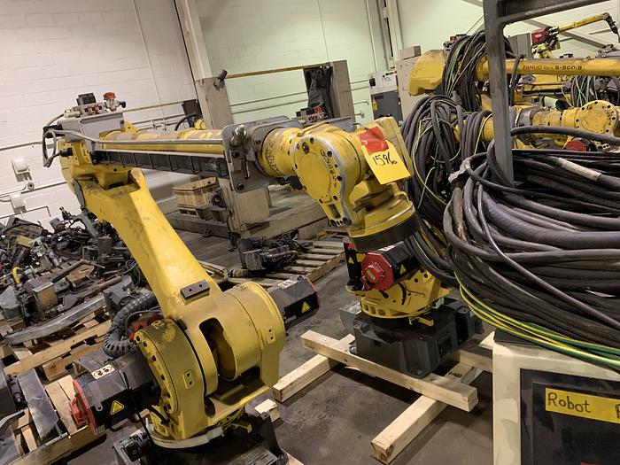 Used FANUC S500iB 15KG X 2757MM REACH 6 AXIS CNC ROBOT