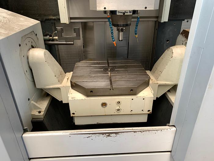 Ottime Centro di Lavoro Verticale a 5 assi MIKRON UCP 710