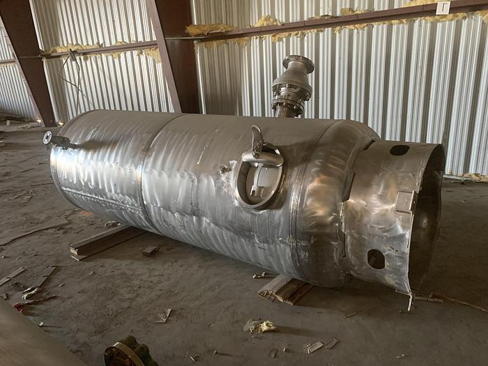 Used Used Silvan Industries approximately 1000 gallon 316 stainless steel air receiver.