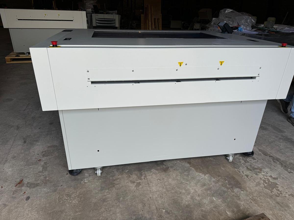 Gebruikt 2017 Glunz & Jensen Glunz&Jensen Quartz III 1250 PLATE PROCESSOR