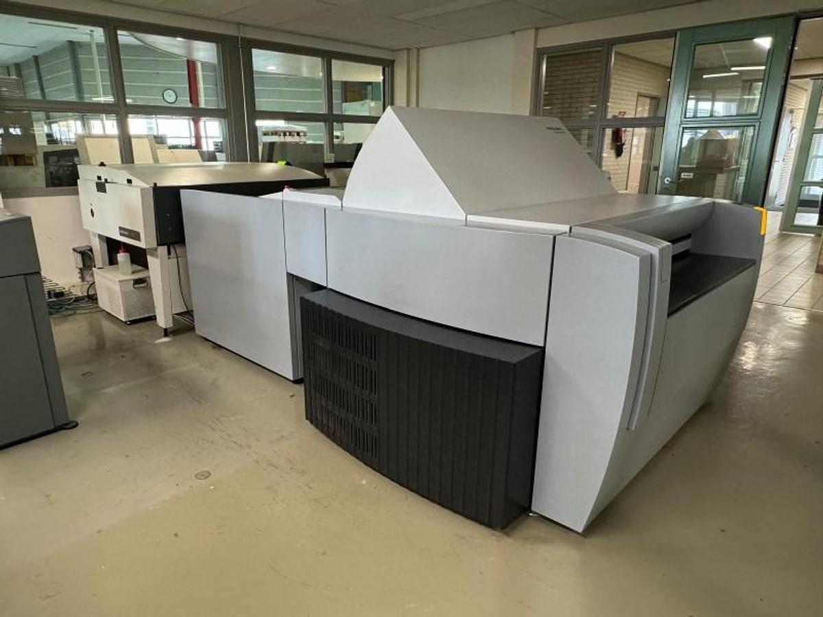 Used Suprasetter 106DCL VERY LOW USAGE