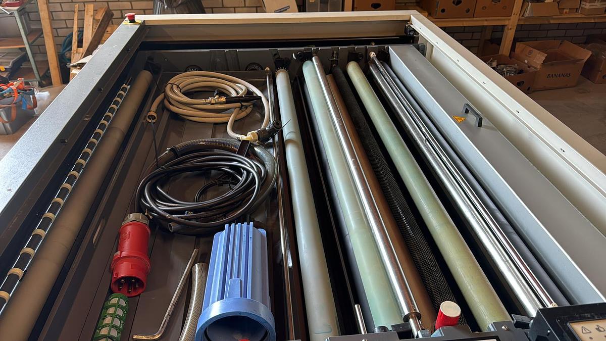 Gebruikt 2015 Glunz & Jensen KODAK T-HDE 1250 PLATE PROCESSOR