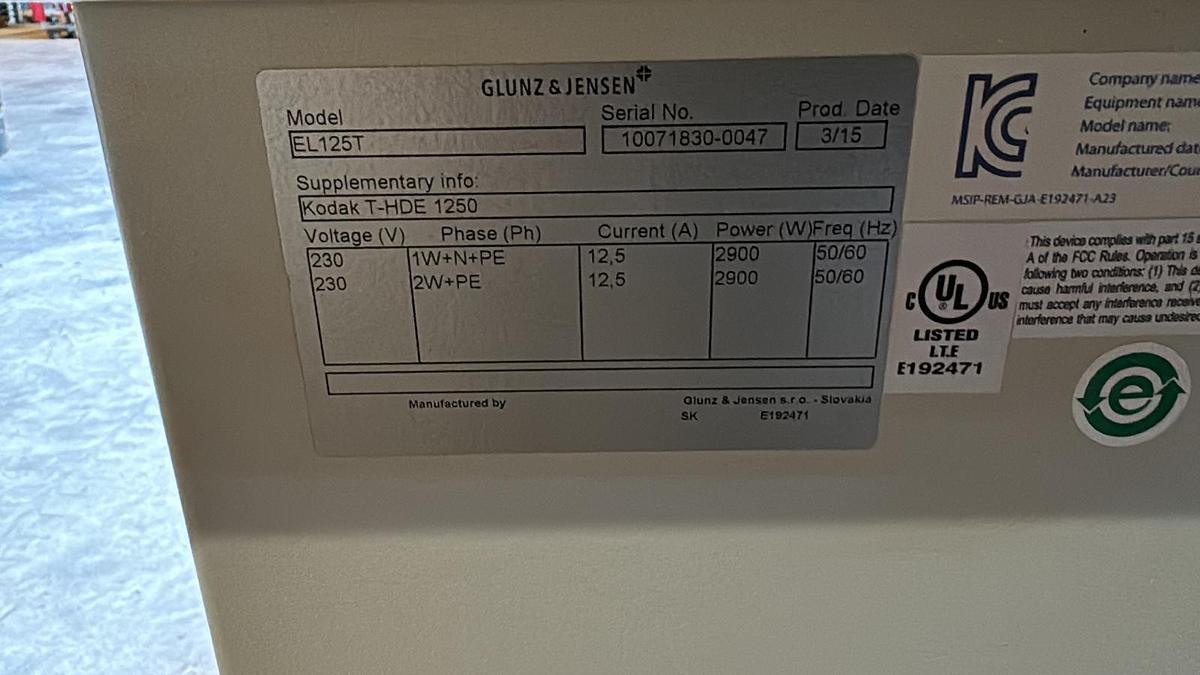 Gebruikt 2015 Glunz & Jensen KODAK T-HDE 1250 PLATE PROCESSOR