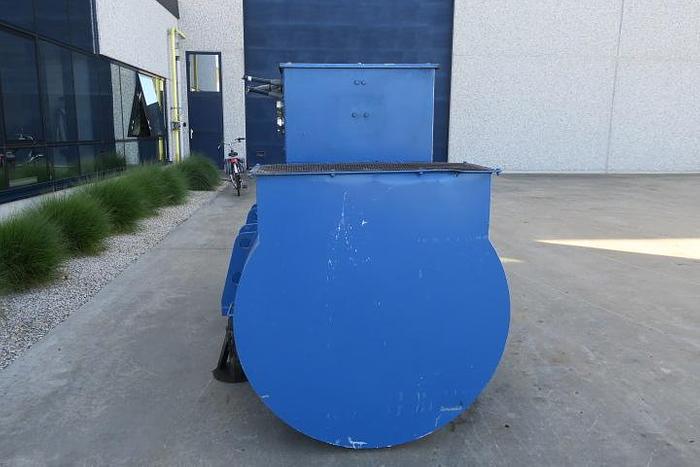Used 2005 Piller DRUPS - 1670 KVA