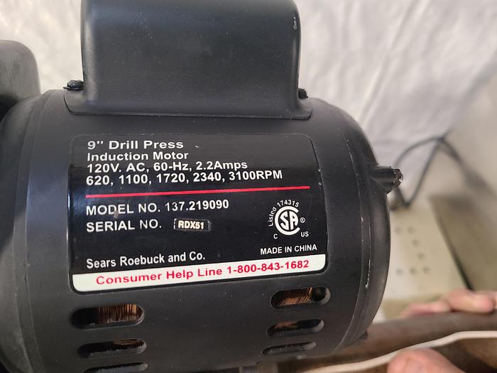 Used Craftsman 9" Drill Press for Sale in Central Falls, Rhode Island