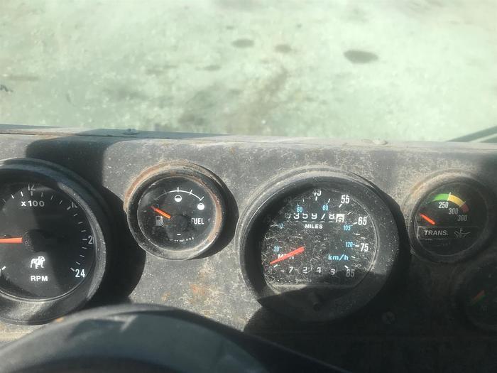 Used 2002 Mack LE 613- Stock #: 8681