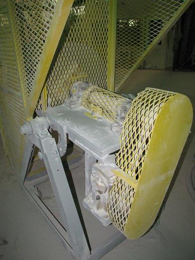 Used Mill, Ball, 18" X 24", Ceramic Lined, 5 HP #C740413