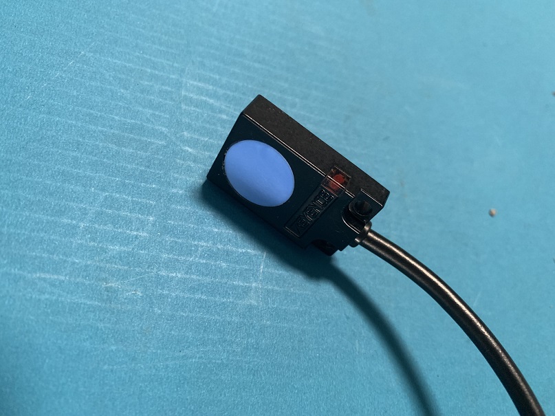 Used Keyence Proximity Sensor EZ-18T