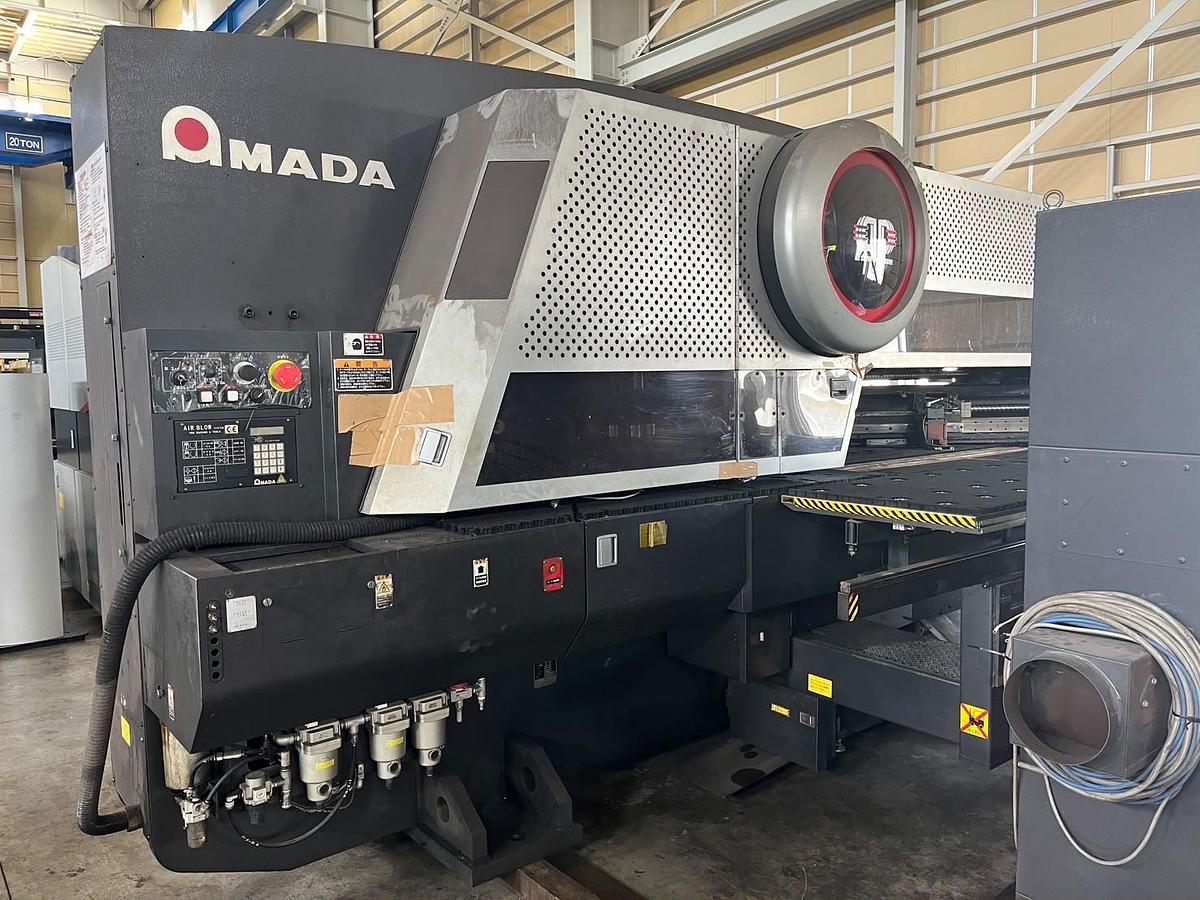 Used 2013 - 33 Ton/4,000 Watt Amada EML-3510NT CNC Punch/Laser Combo Machine