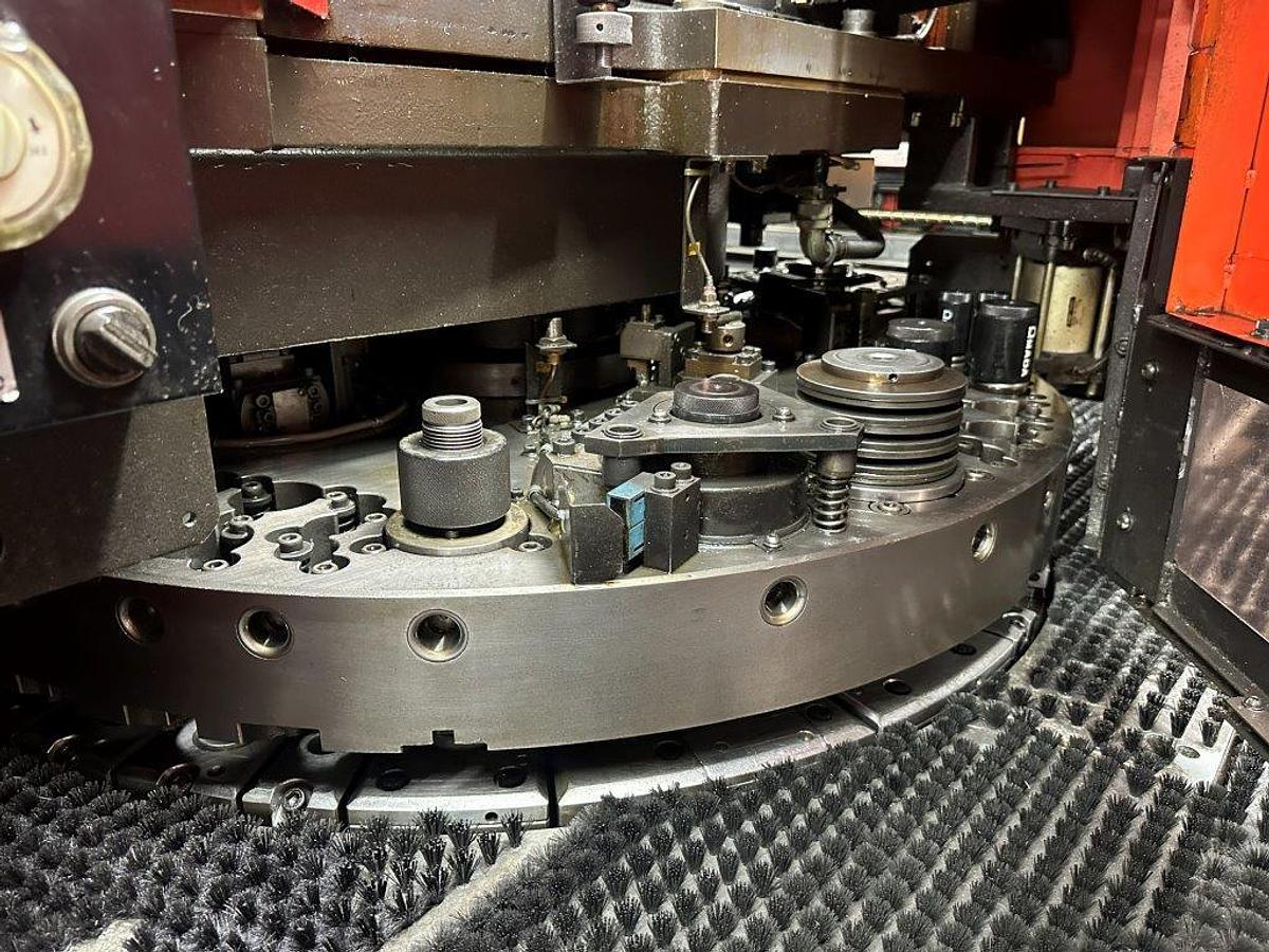 Used 2000 - 33 Ton Amada Vipros 358 King II CNC Turret Punch