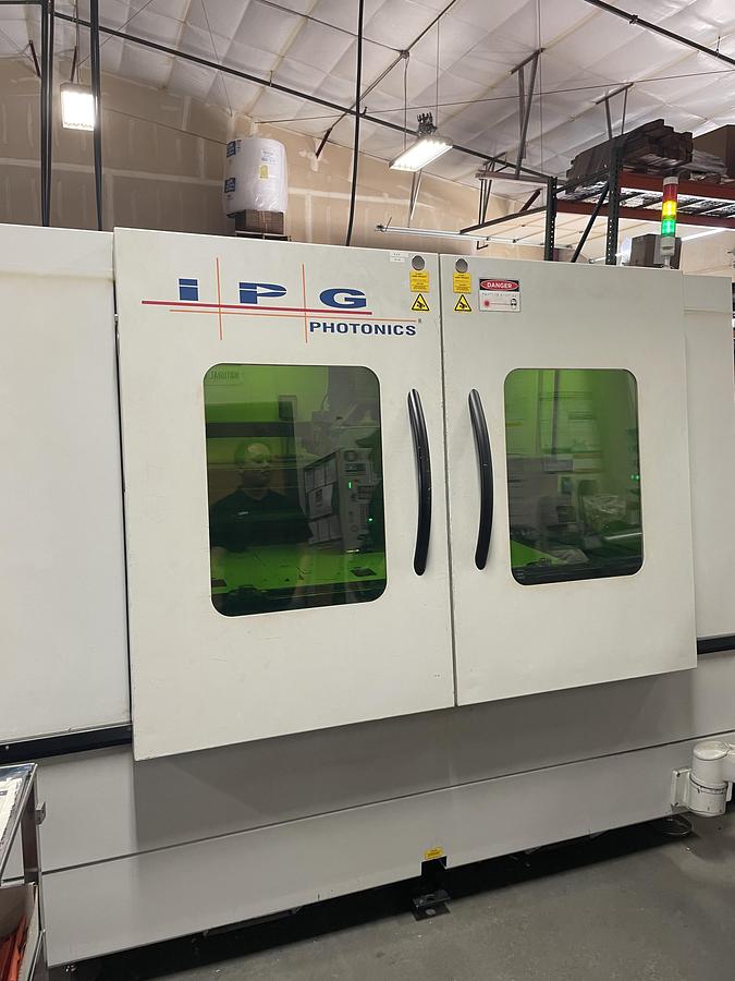 Used 2021 - 3,000 Watt IPG LaserCube Fiber Laser