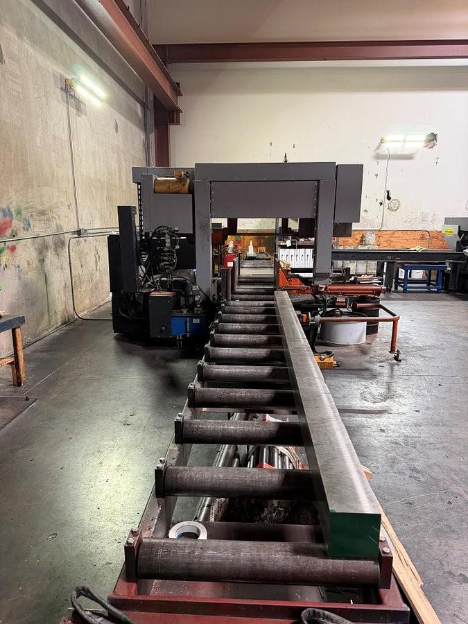 Used 2016 - HEM H130HA-DC Automatic Dual Column Horizontal Bandsaw