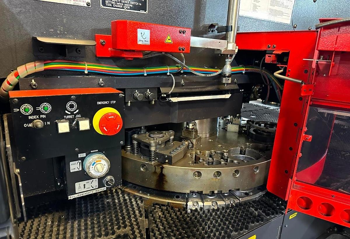 Used 2014 - 22 Ton Amada AE-255NT CNC Servo Driven Turret Punch