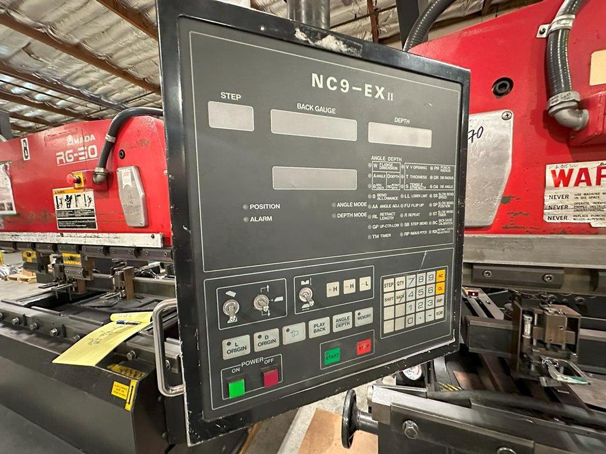 Used  1994 - 55 Ton Amada RG-50 CNC Press Brake