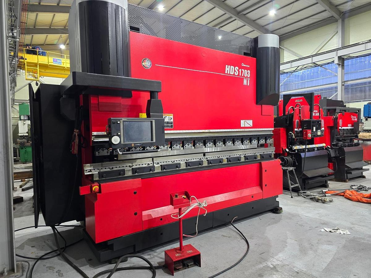 Used 2005 - 187 Ton Amada HDS-1703NT Hybrid Press Brake