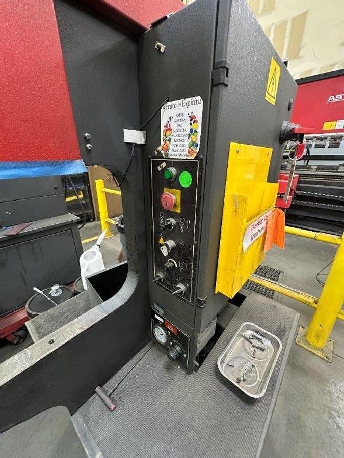 Used 2000 - 6 Ton Haeger 618 Hardware Insertion Press