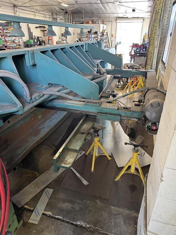 Used 1/4" x 10' Wysong Model 1025 Mechanical Shear