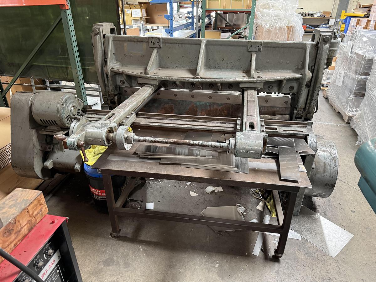 Used 12 Ga. x 52" wysong Mechanical Shear