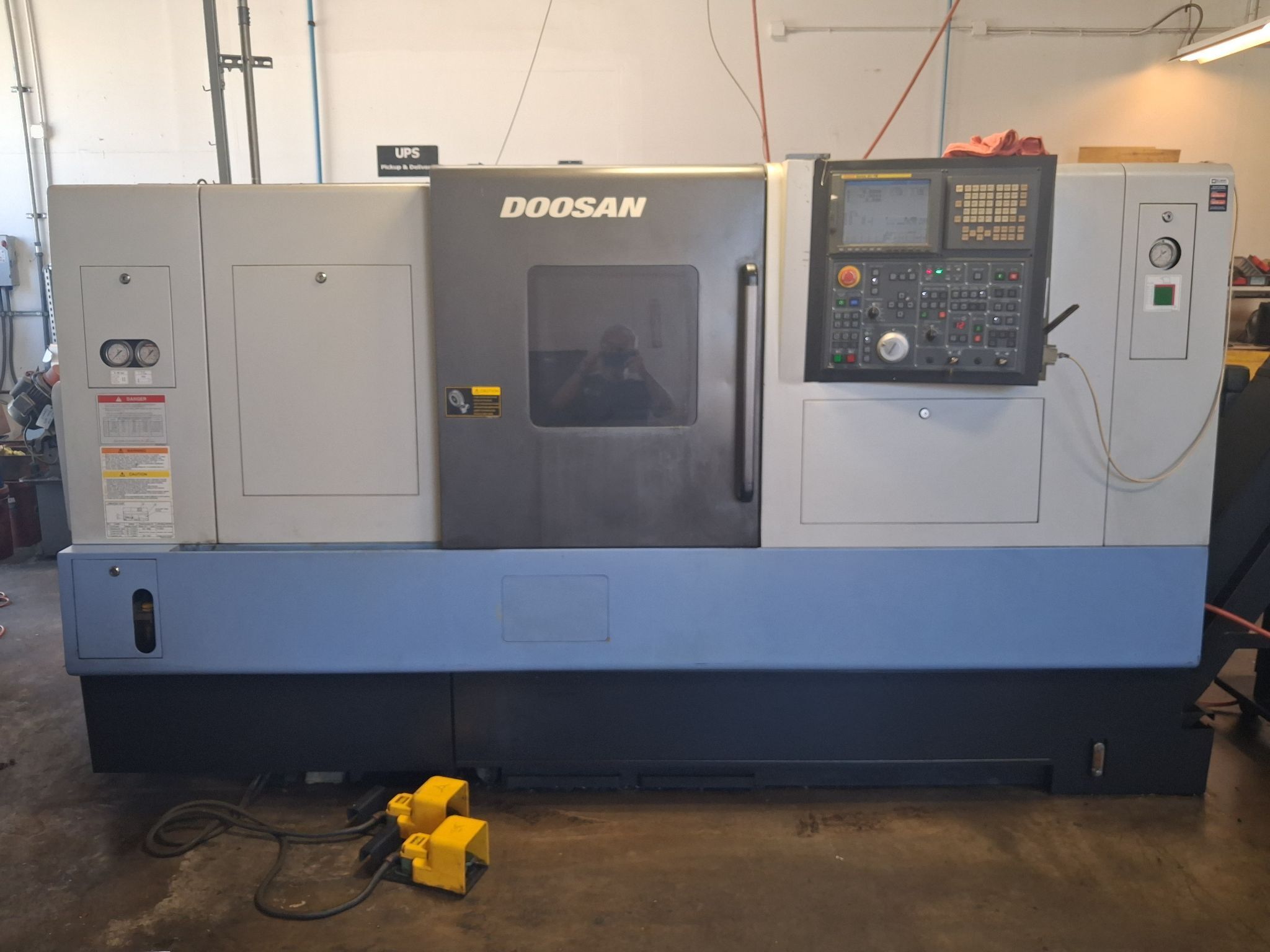 Used 2007 Doosan Puma 300MC CNC Lathe w/Live Milling