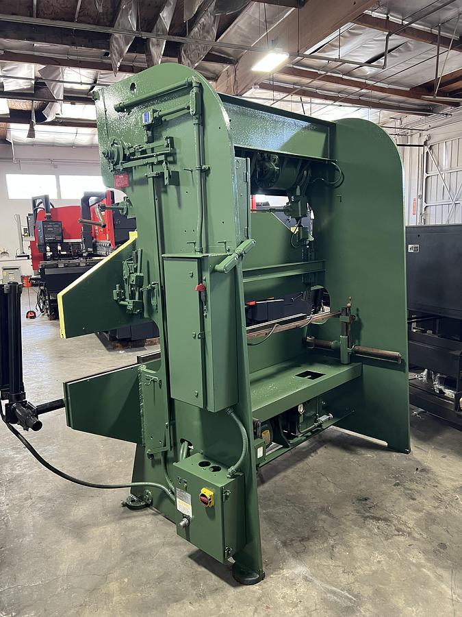 Used 75 Ton x 8' Diacro 75-8 Hydra-Mechanical Press Brake