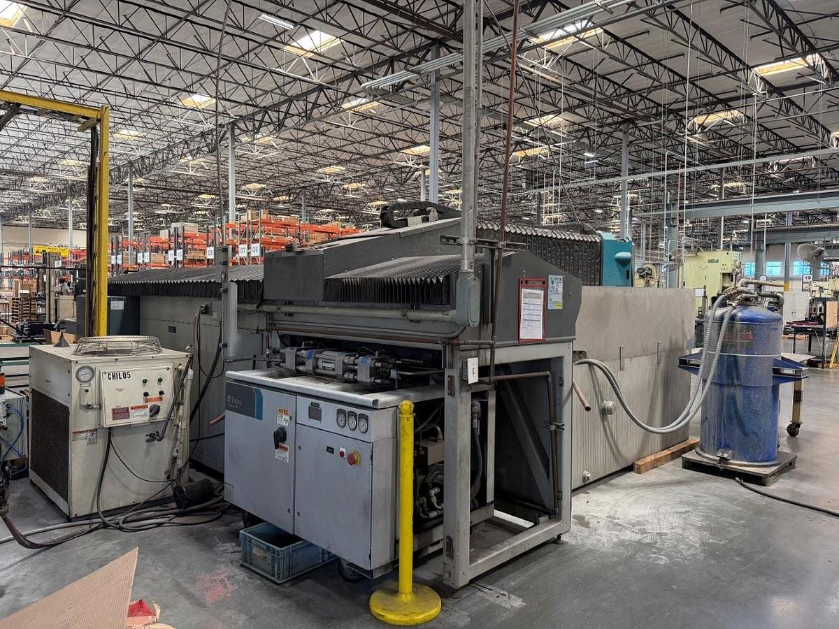 Used 2014 - 6.6' x 13' Flow Mach 4020B CNC Waterjet Cutting System