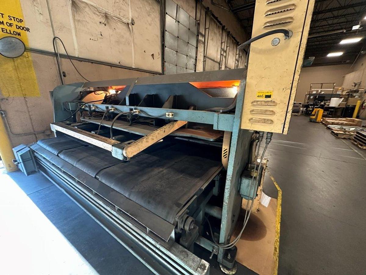Used 1980 - 1/4" x 10' Amada M-3060 Mechanical Shear
