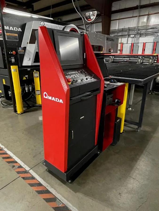 Used 2014 - 33 Ton / 4,000 Watt Amada EMLK-3610NT CNC Punch/Laser Combo