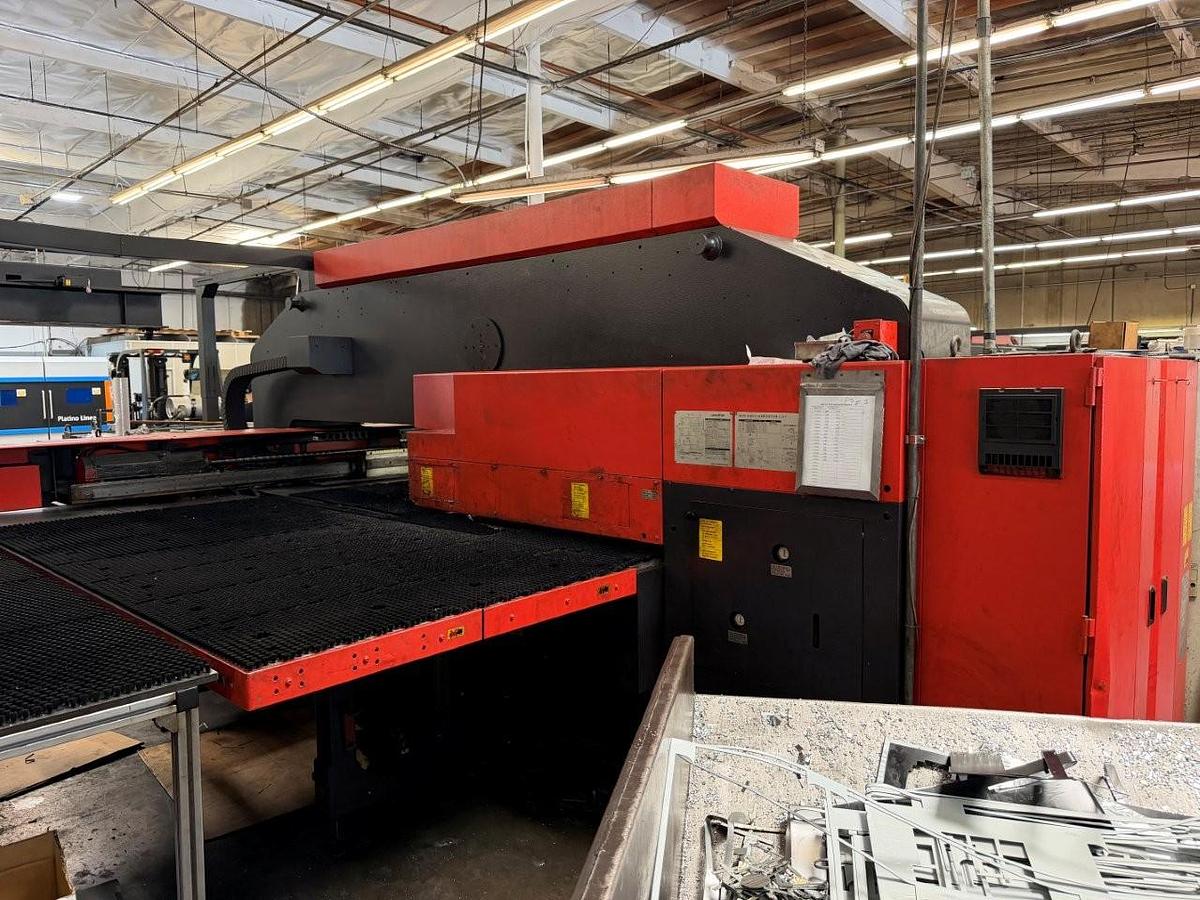 Used 1998 - 33 Ton Amada Vipros 358 King II CNC Turret Punch
