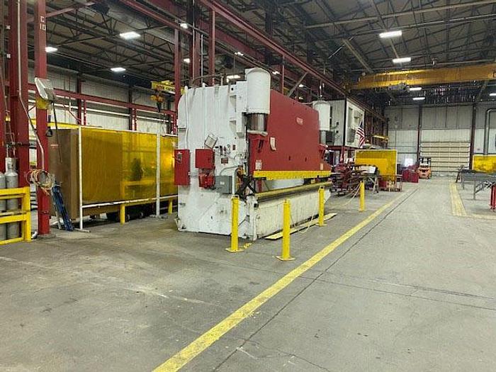 Used 1963 - 400 Ton x 19' Pacific Hydraulic Press Brake