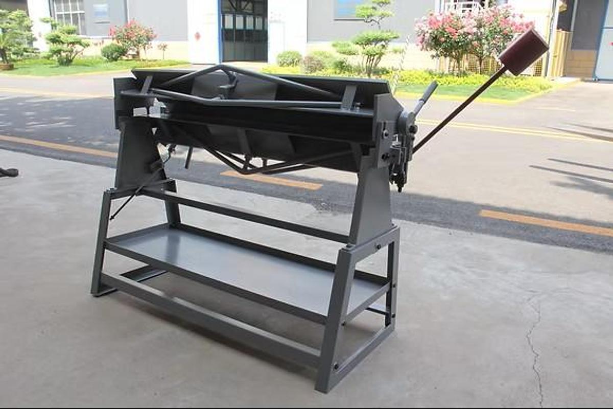 GMC BB-4816H 48" Manual Box & Pan Brake