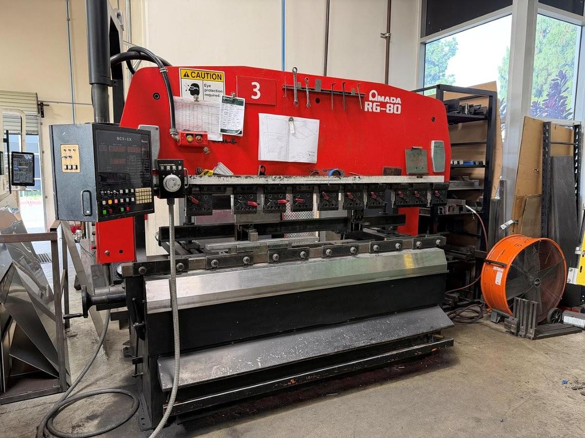 Used 1986 - 88 Ton Amada RG-80 CNC Press Brake