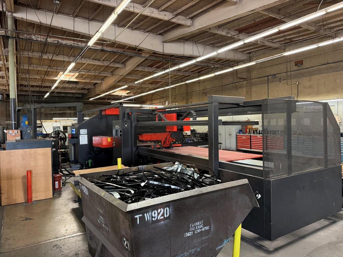Used 1999 - 33 Ton Amada Vipros 357 Queen CNC Turret Punch