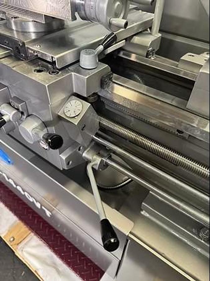 14" x 40" GMC GML-1440VT Variable Speed Precision Engine Lathe