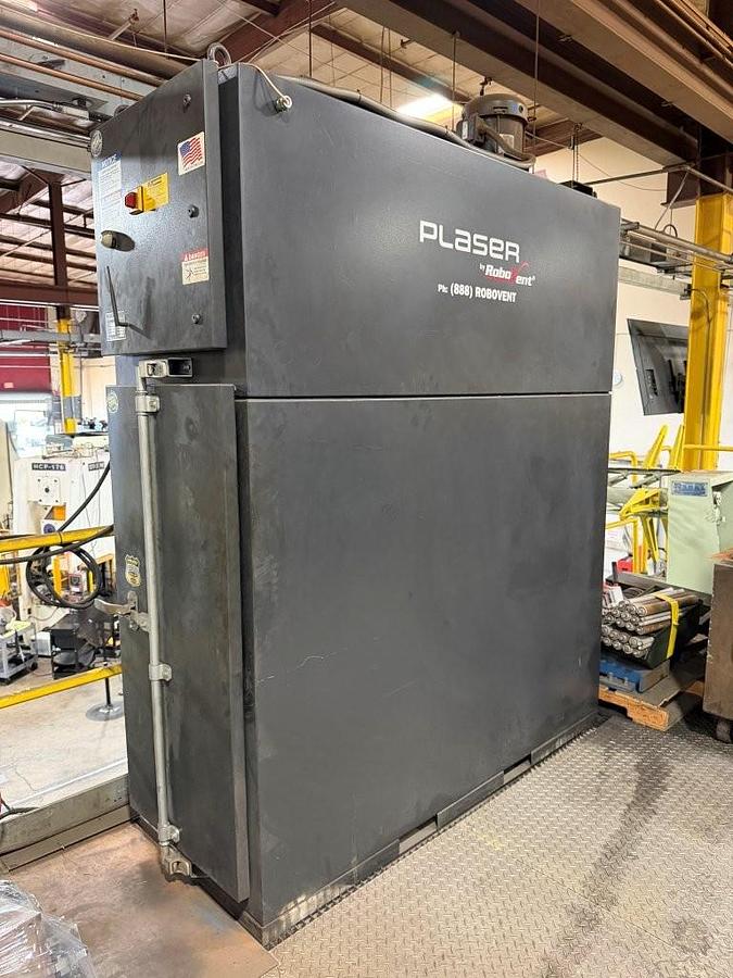 Used 2014 - 4000 Watt HK PL3015 CNC Fiber Laser Cutting System