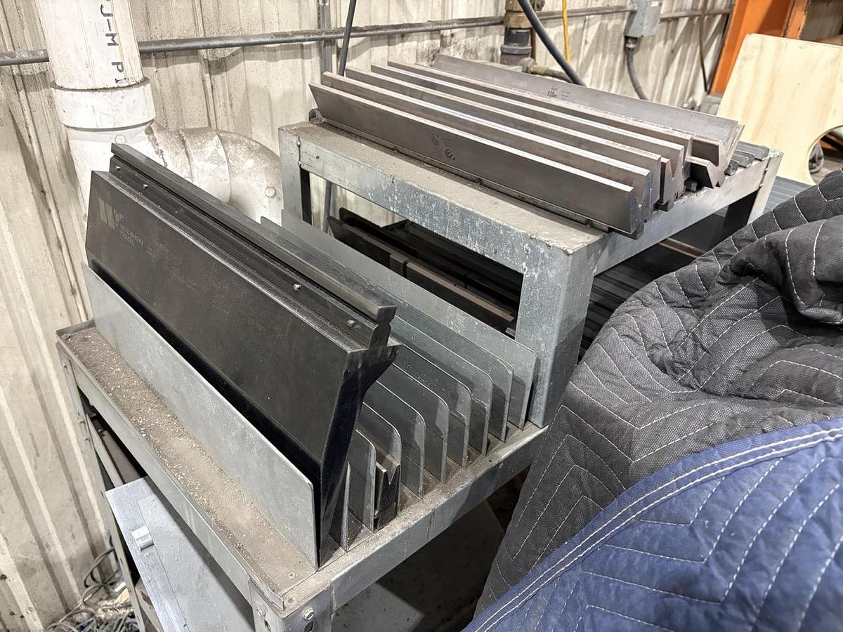 Used 2010 - 242 Ton Amada HDS-2204NT Hybrid Press Brake