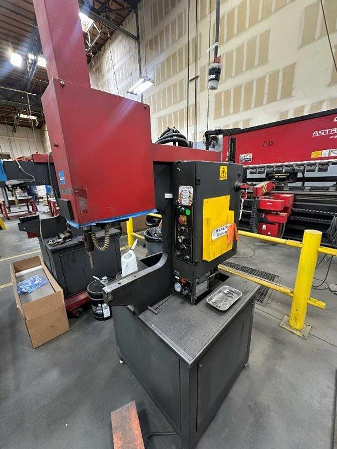 Used 2000 - 6 Ton Haeger 618 Hardware Insertion Press