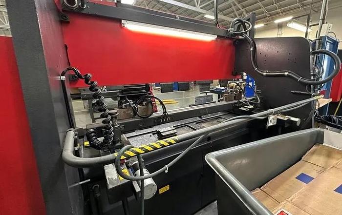 200 - 88 Ton Amada RG-80 CNC Press Brake