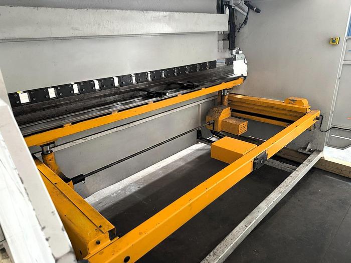Used 2011 - 200 Ton x 12' Ermak CNCHAP CNC Hydraulic Press Brake