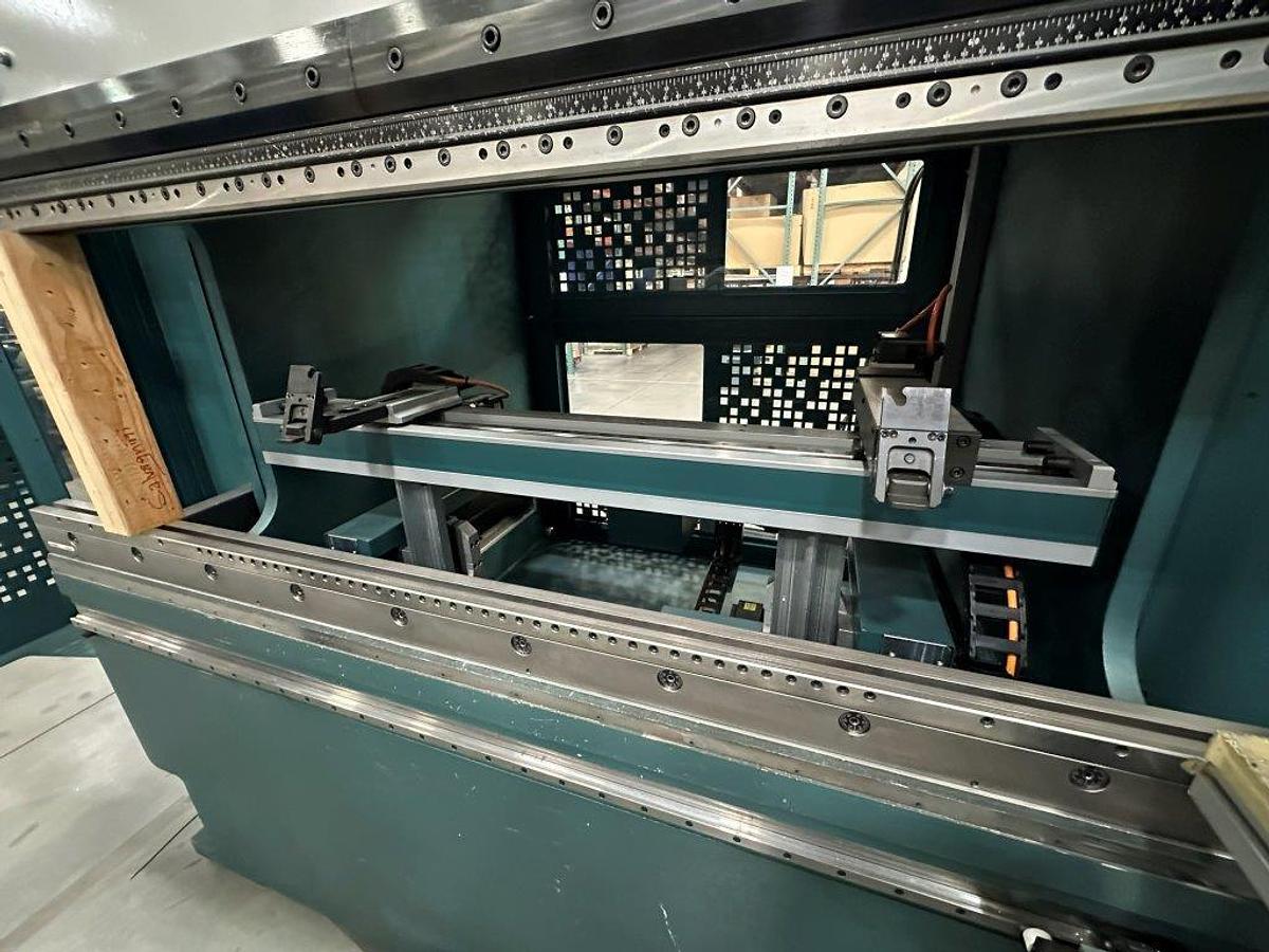Used 2021 - 66 Ton x 8' Salvagnini B3/60-2000 CNC Press Brake