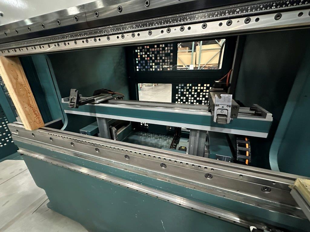 Used 2021 - 66 Ton x 8' Salvagnini B3/60-2000 CNC Press Brake