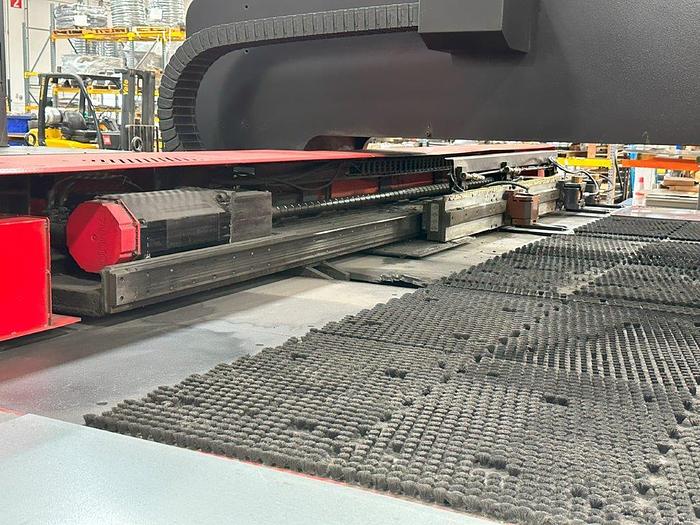 Used 1999 - 33 Ton Amada Vipros 368 King-II CNC Turret Punch