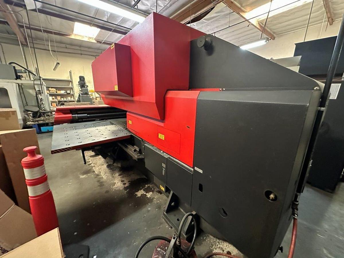 Used 1989 - 33 Ton Amada Pega 345 Queen CNC Turret Punch