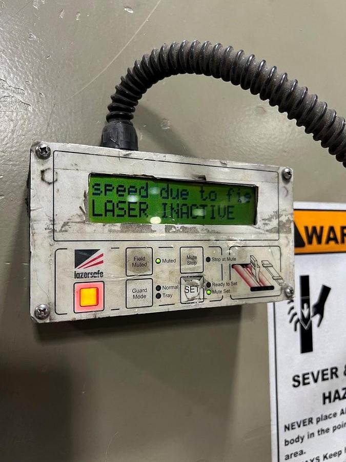 Used 2002 - 175 Ton Accurpress 717512 CNC Press Brake