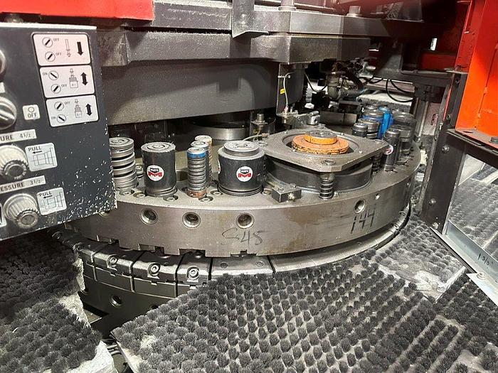 Used 1999 - 33 Ton Amada Vipros 368 King-II CNC Turret Punch