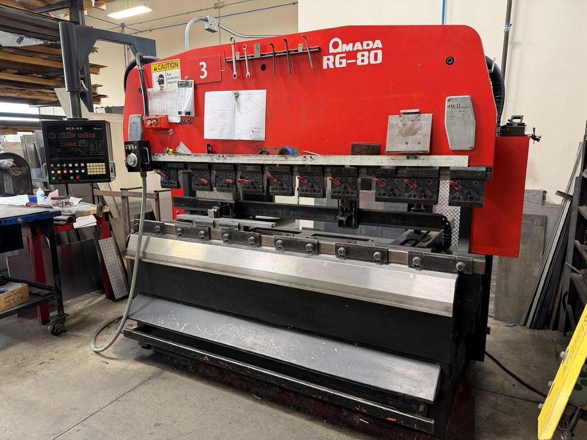 Used 1986 - 88 Ton Amada RG-80 CNC Press Brake