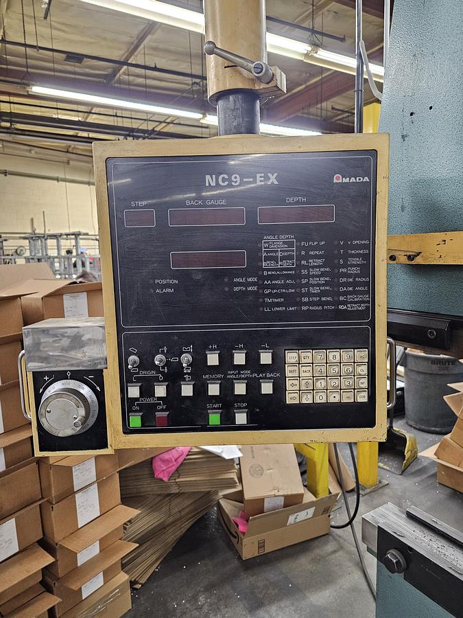 Used 1984 - 110 Ton x 13' Amada RG-100L CNC Press Brake