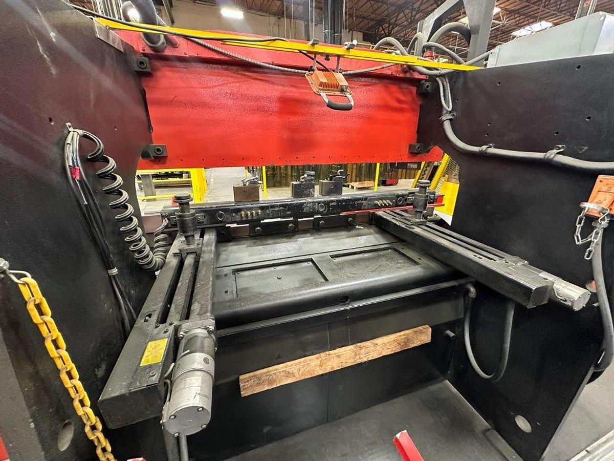 Used 1992- 55 Ton Amada RG-50 CNC Press Brake